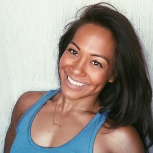 Meet your Posher, Genee